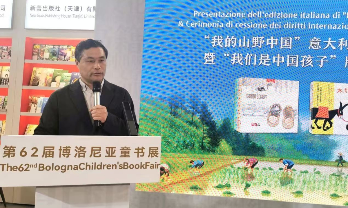 Xue Tao, author of <em>The Birchbark Canoe</em>  Photo: Courtesy of Xue Tao